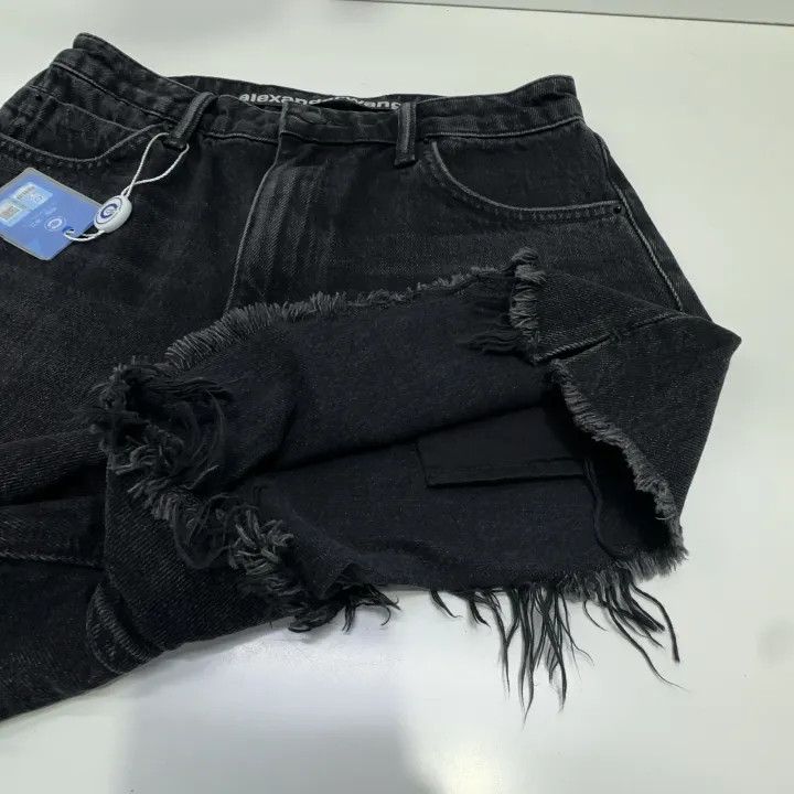 Alexander Wang Alexander Wang Distressed Denim Shorts for Women 0079 Size 26" / US 2 / IT 38 - 7 Thumbnail