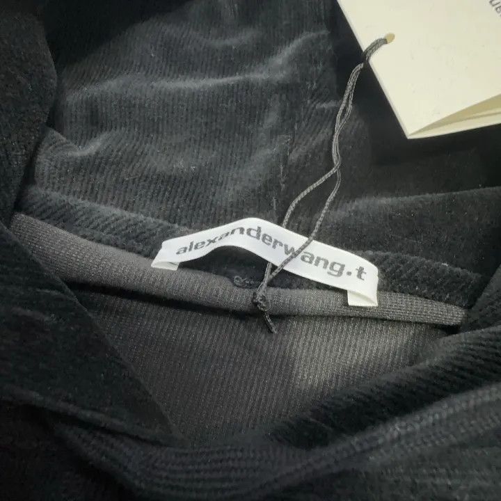 Alexander Wang Alexander Wang Black Logo Crop Hooded Sweatshirt 0079 Size XS / US 0-2 / IT 36-38 - 6 Thumbnail