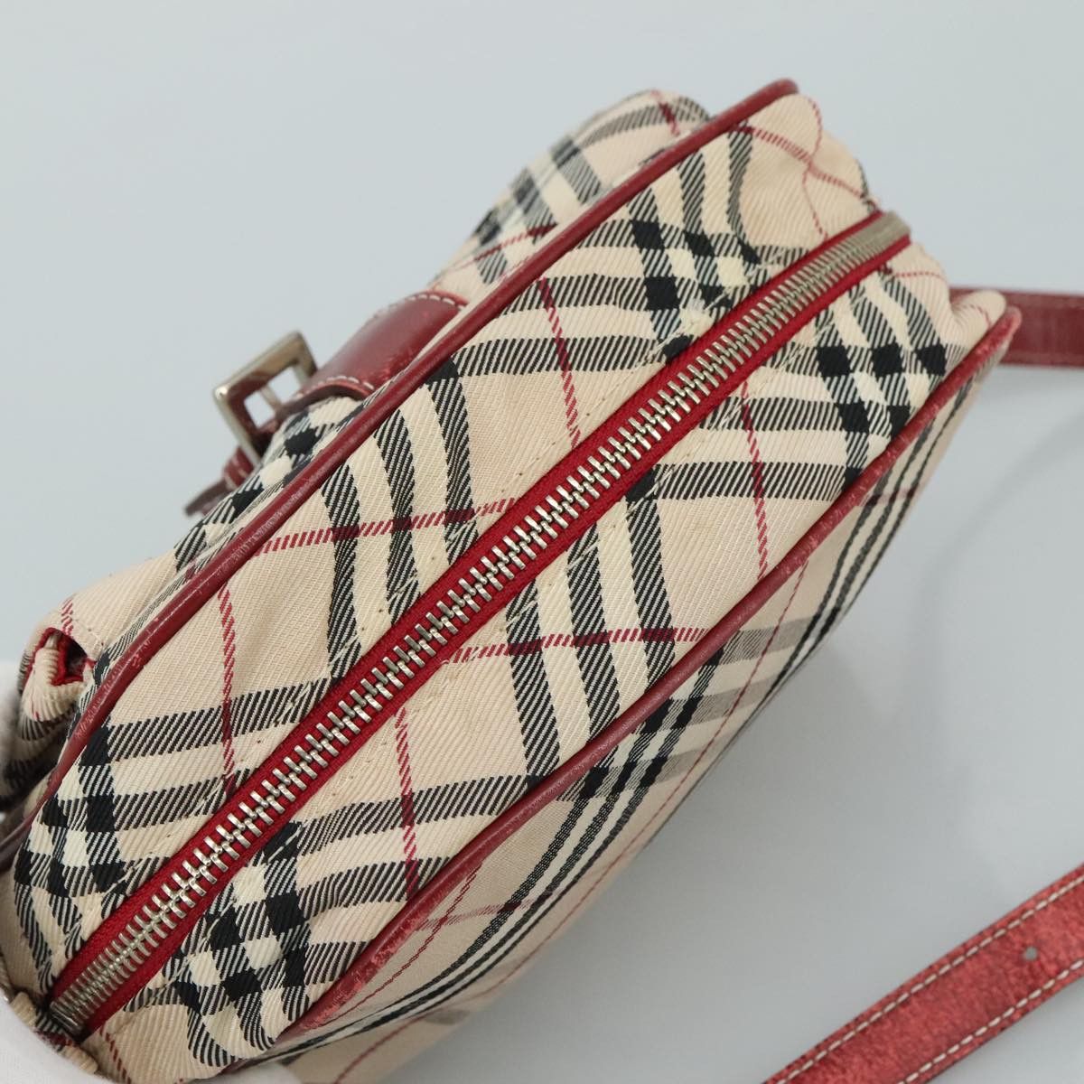 Burberry Burberry Blue Label shoulder Size ONE SIZE - 16 Thumbnail