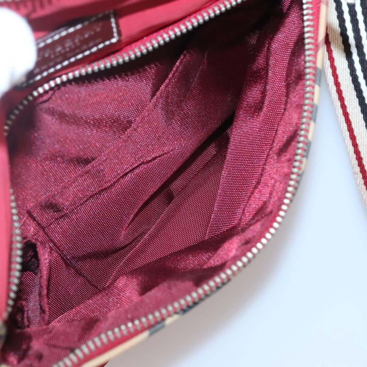 Burberry Burberry Nova Check shoulder Size ONE SIZE - 22 Thumbnail