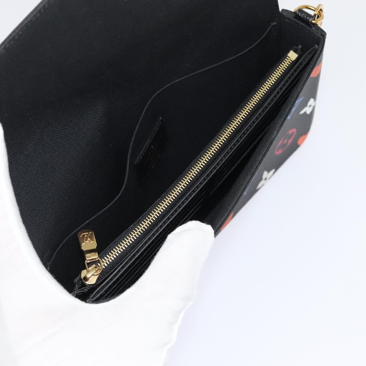 Louis Vuitton Louis Vuitton Felicie clutch Size ONE SIZE - 23 Thumbnail
