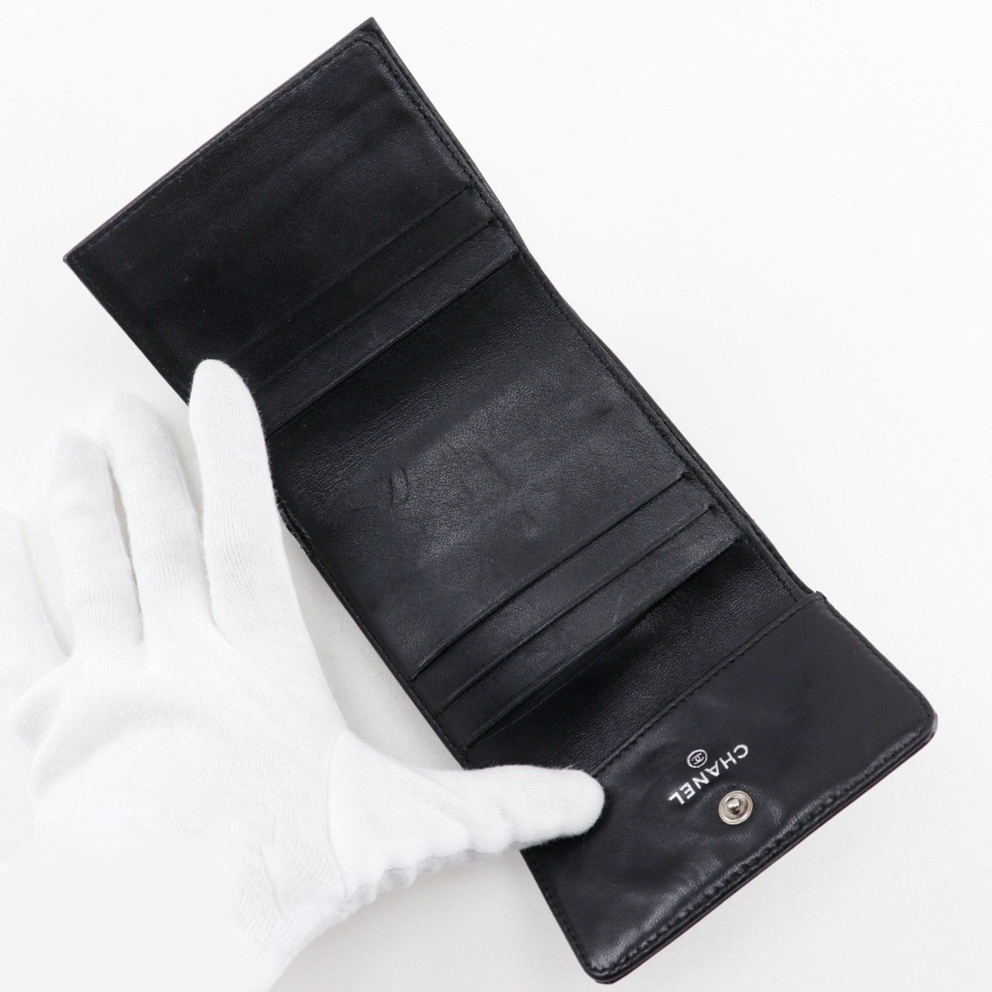 Chanel CHANEL Icon Line Bi-fold Wallet W A37152 Patent Leather 2014 Black Snap Button Women's Size ONE SIZE - 5 Thumbnail