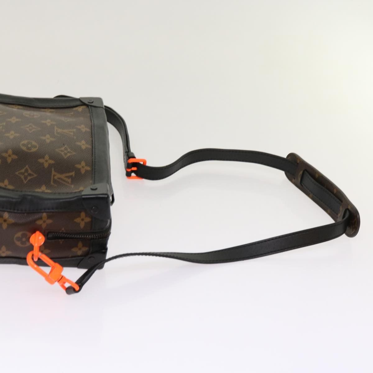 Louis Vuitton Louis Vuitton Trunk shoulder Size ONE SIZE - 16 Thumbnail