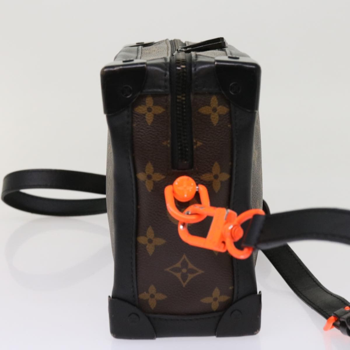Louis Vuitton Louis Vuitton Trunk shoulder Size ONE SIZE - 12 Thumbnail