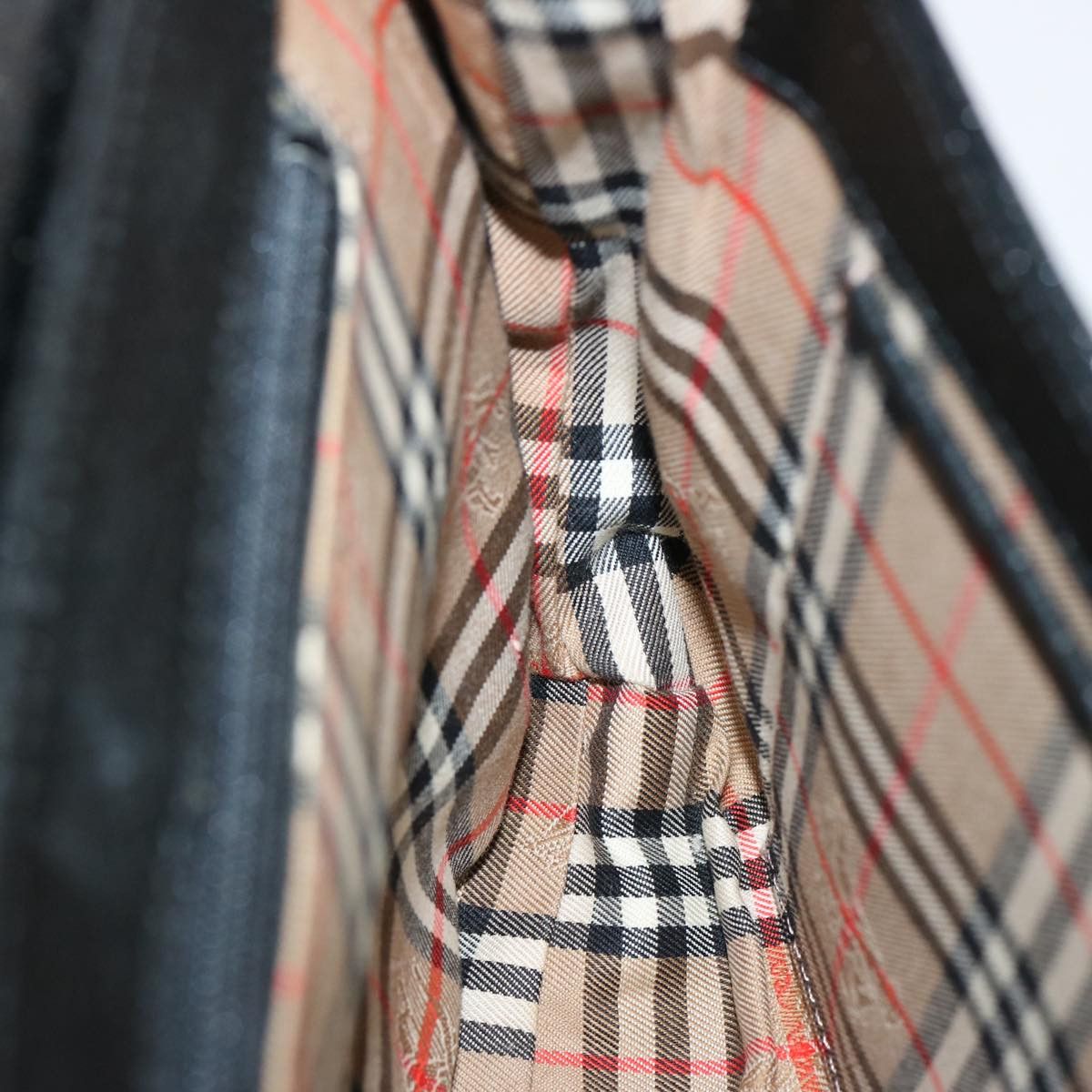 Burberry Burberry Vintage Check handbag Size ONE SIZE - 19 Thumbnail