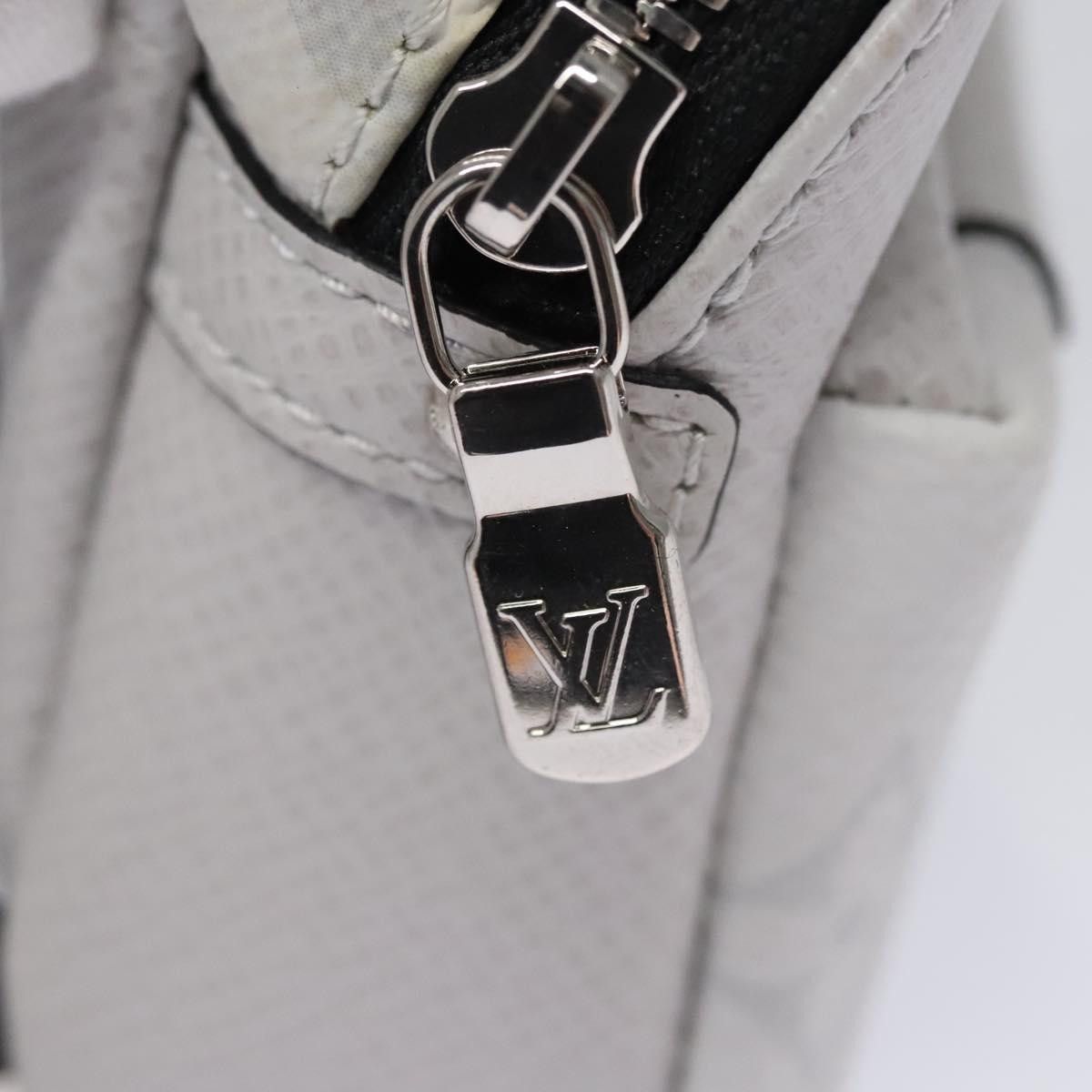 Louis Vuitton Louis Vuitton Discovery bag Size ONE SIZE - 14 Thumbnail