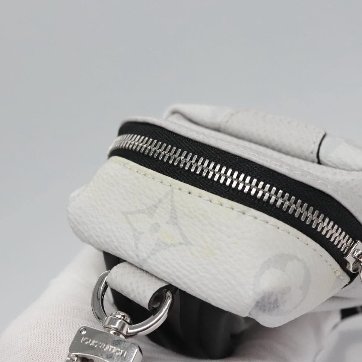 Louis Vuitton Louis Vuitton Discovery bag Size ONE SIZE - 6 Thumbnail