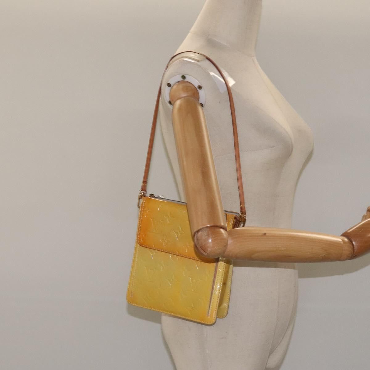 Louis Vuitton Louis Vuitton Mott shoulder Size ONE SIZE - 14 Thumbnail