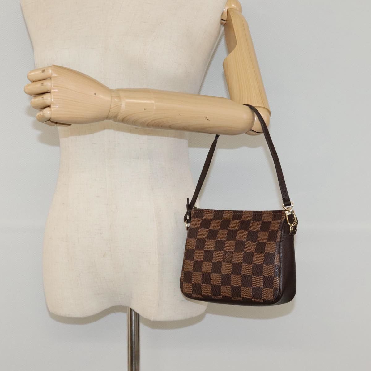 Louis Vuitton Louis Vuitton Truth clutch Size ONE SIZE - 16 Thumbnail