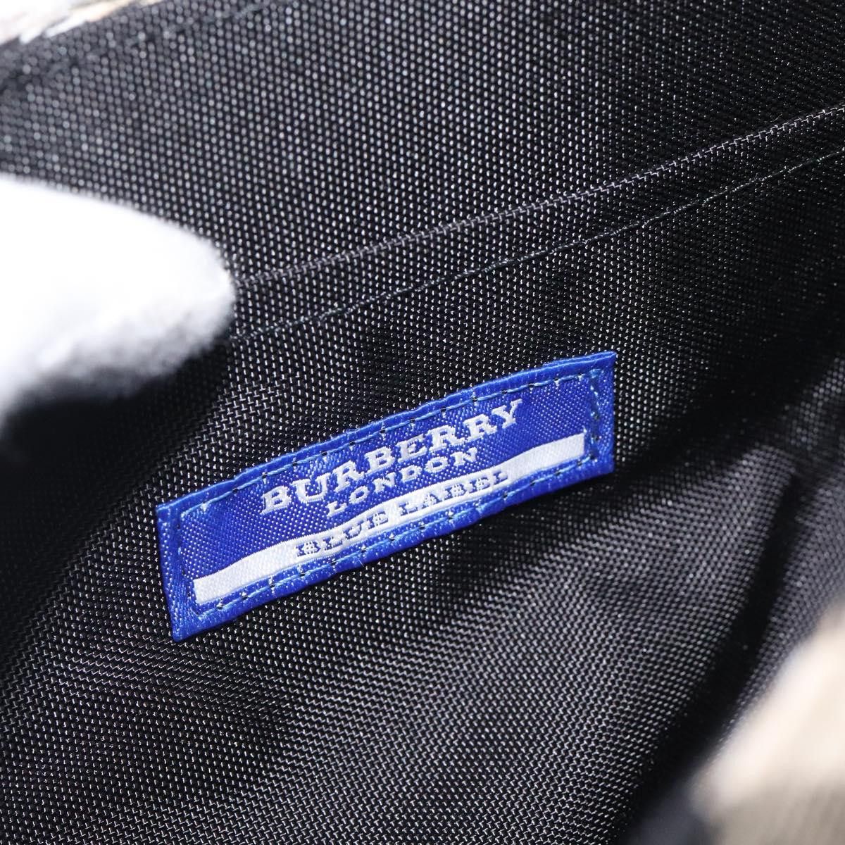 Burberry Burberry Nova Check shoulder Size ONE SIZE - 14 Thumbnail