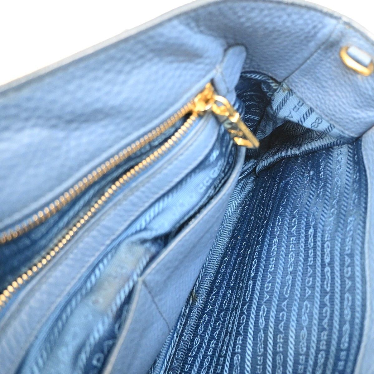 Prada Prada Vitello tote Size ONE SIZE - 17 Thumbnail