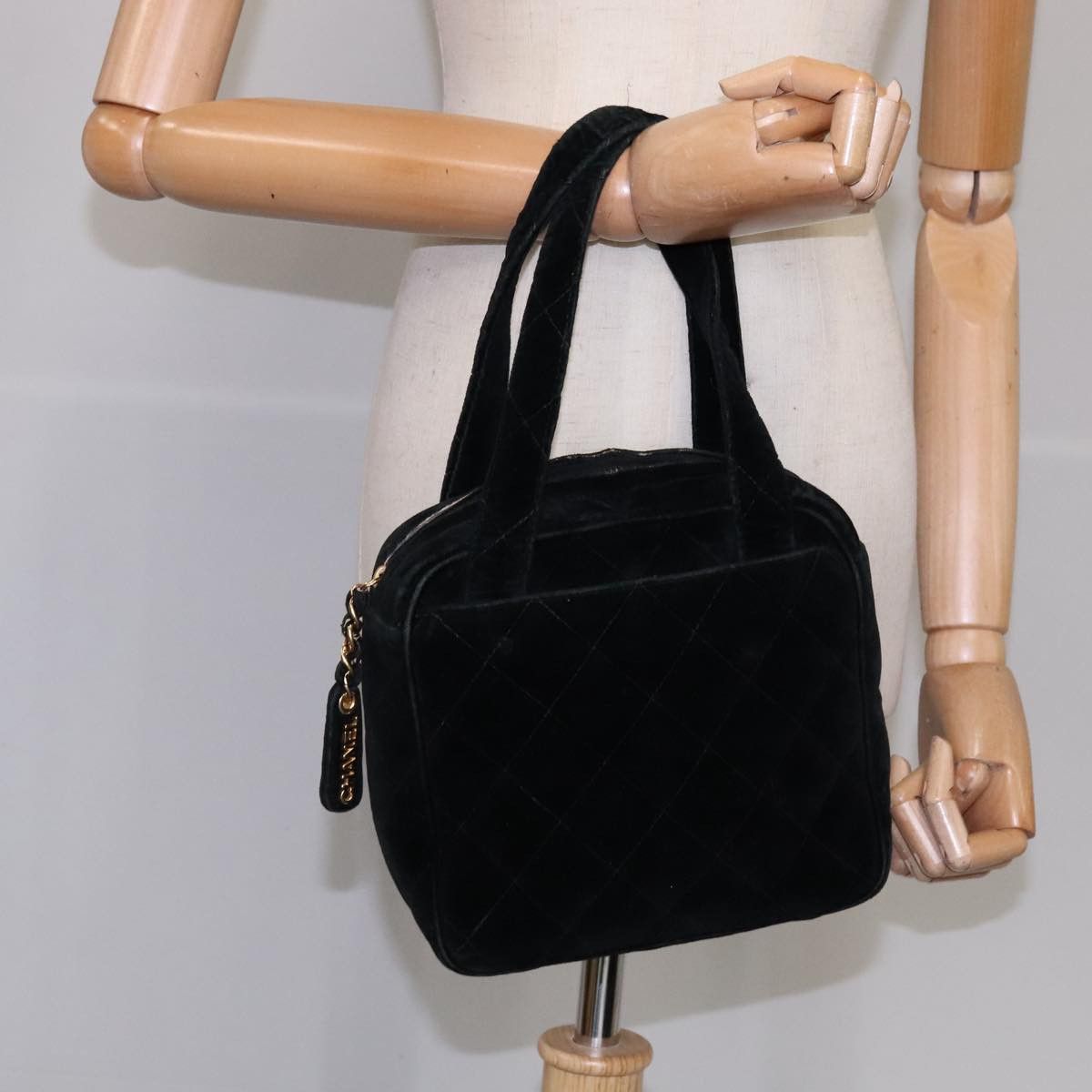 Chanel Chanel Matelassé handbag Size ONE SIZE - 24 Thumbnail