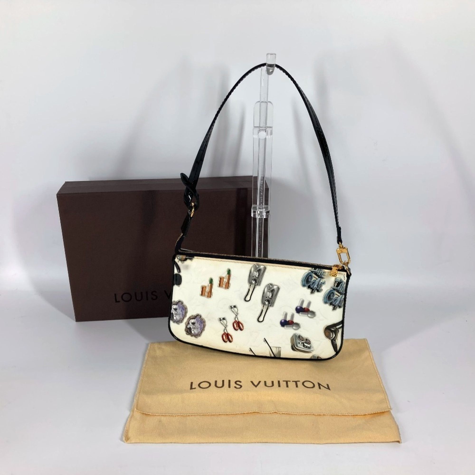 Louis Vuitton Louis Vuitton Pochette Accessoire clutch Size ONE SIZE - 11 Thumbnail