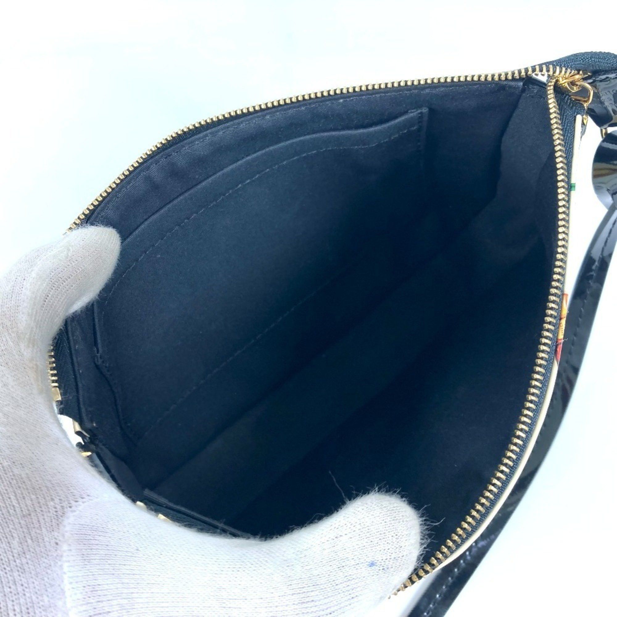 Louis Vuitton Louis Vuitton Pochette Accessoire clutch Size ONE SIZE - 9 Thumbnail