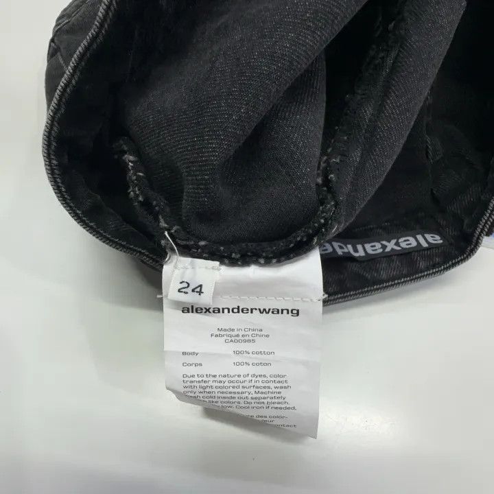 Alexander Wang Alexander Wang Vintage Black Denim Shorts for Women 0079 Size 24" / US 00 / IT 34 - 5 Thumbnail