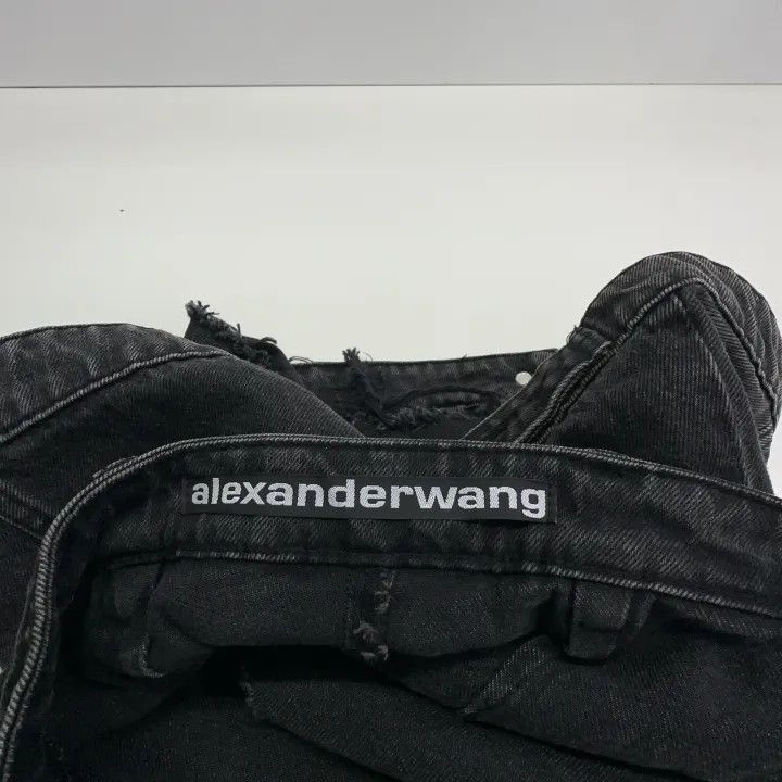 Alexander Wang Alexander Wang Vintage Black Denim Shorts for Women 0079 Size 24" / US 00 / IT 34 - 6 Thumbnail