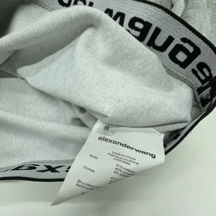 Alexander Wang Alexander Wang Gray Cropped Long Sleeve T-Shirt 0079 Size S / US 4 / IT 40 - 4 Thumbnail