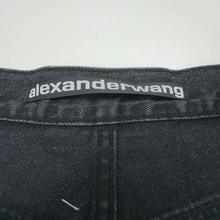 Alexander Wang Alexander Wang High-Waisted Denim Shorts for Women 0079 Size 24" / US 00 / IT 34 - 6 Thumbnail