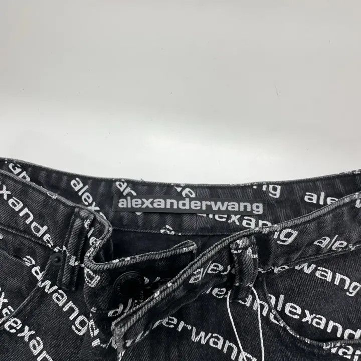 Alexander Wang Alexander Wang Logo Shorts for Women, Black 0079 Size 26" / US 2 / IT 38 - 7 Thumbnail