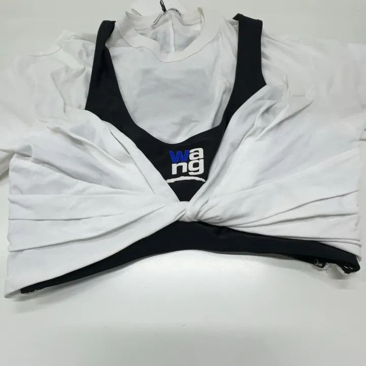 Alexander Wang Alexander Wang SS21 Cropped Twist Letter Tee 0079 Size L / US 10 / IT 46 - 10 Thumbnail