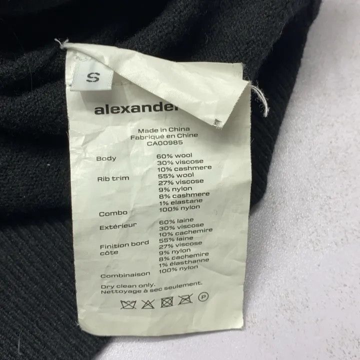 Alexander Wang Alexander Wang Black Sheer Neckline Crop Sweater 0079 Size S / US 4 / IT 40 - 4 Thumbnail