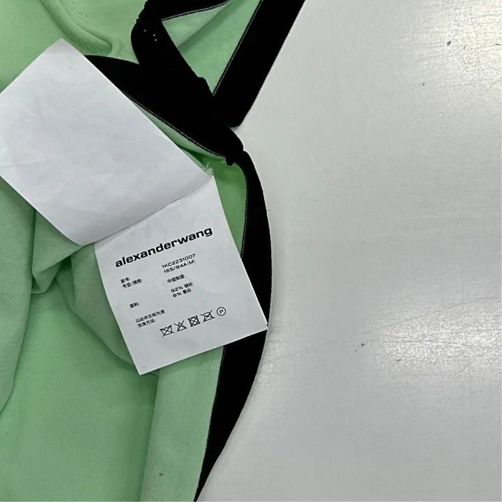 Alexander Wang Alexander Wang Logo Cropped T-Shirt in Mint Green 0079 Size M / US 6-8 / IT 42-44 - 3 Thumbnail