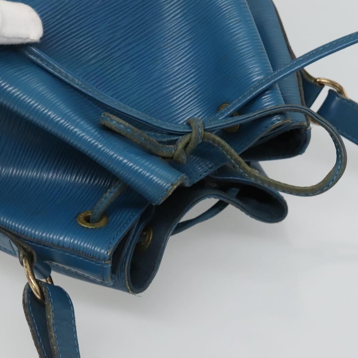 Louis Vuitton Louis Vuitton Petit Noé shoulder Size ONE SIZE - 18 Thumbnail