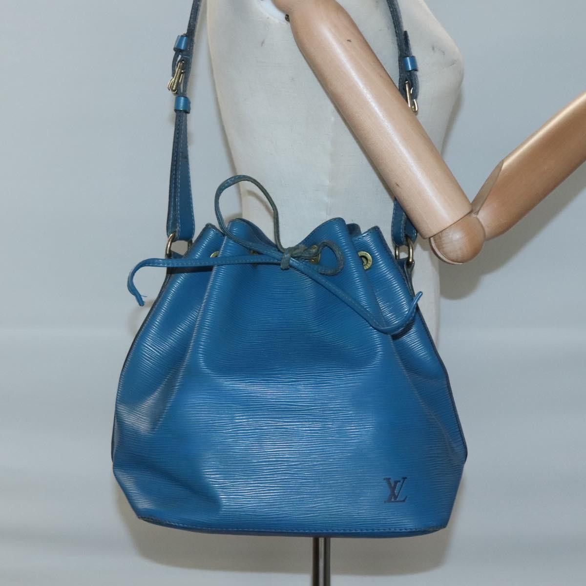 Louis Vuitton Louis Vuitton Petit Noé shoulder Size ONE SIZE - 13 Thumbnail