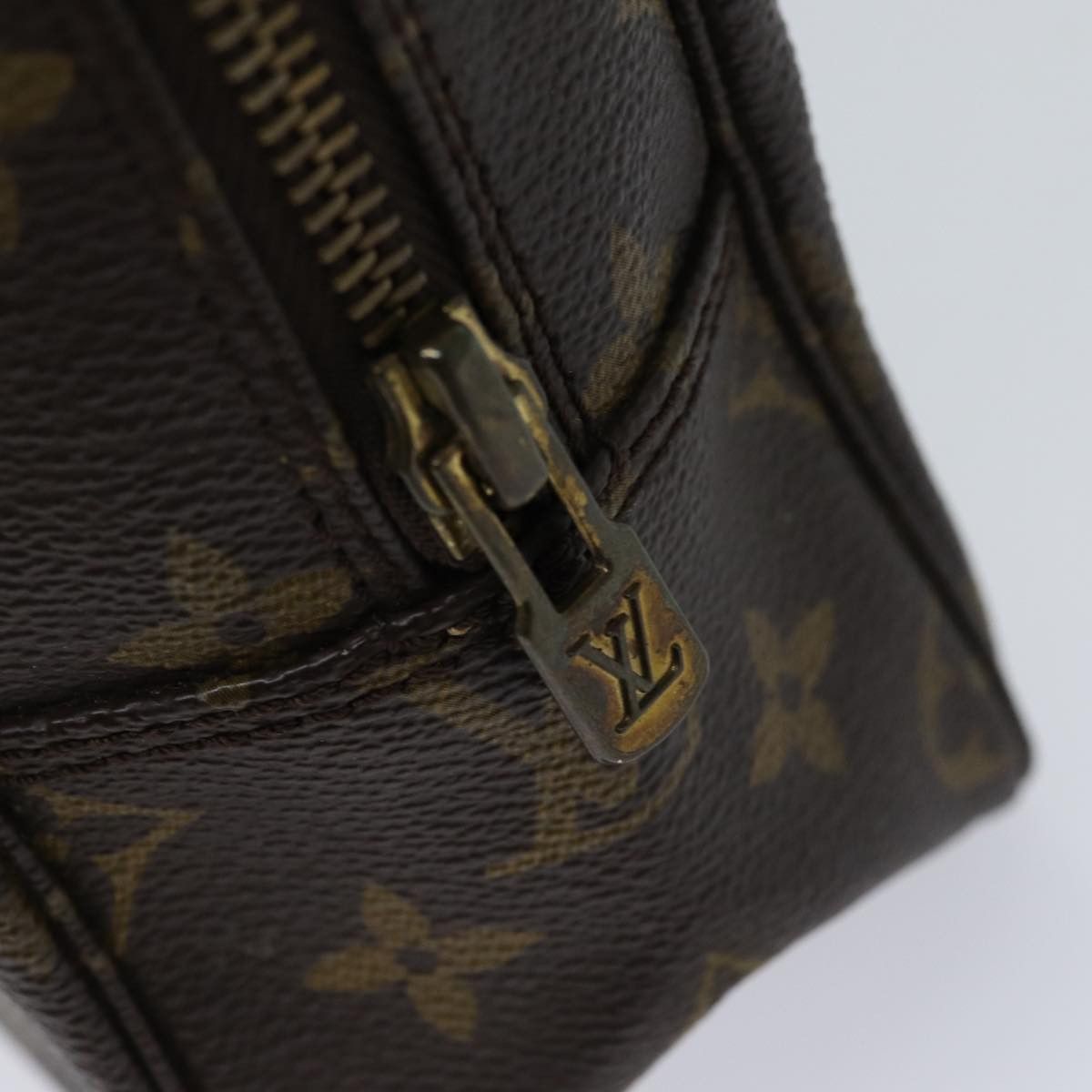 Louis Vuitton Louis Vuitton Trousse Toilette 28 clutch Size ONE SIZE - 14 Thumbnail