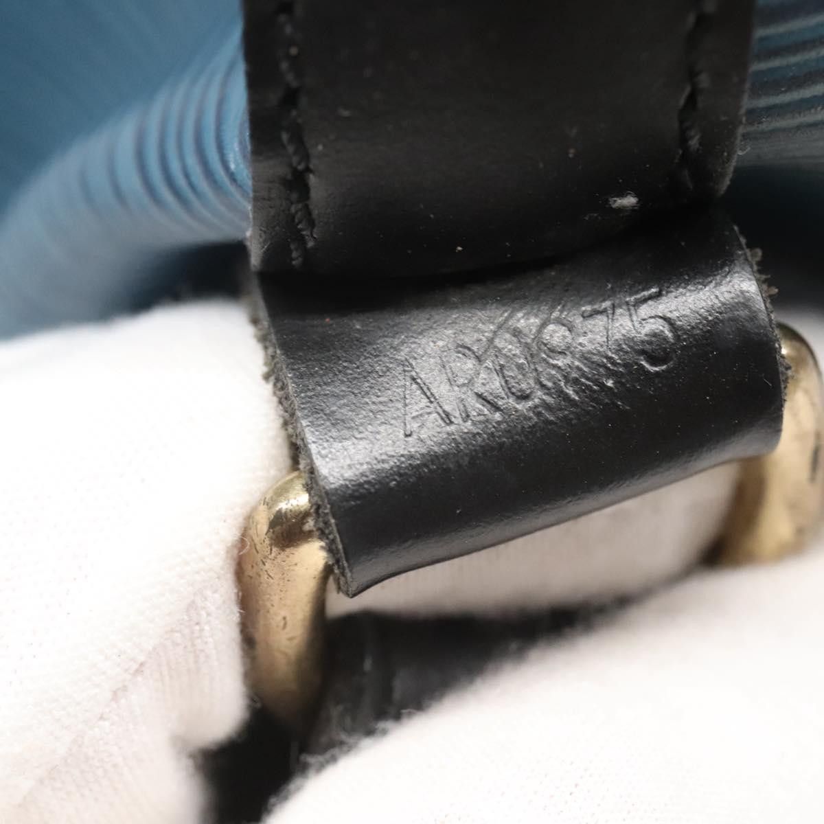 Louis Vuitton Louis Vuitton Petit Noé shoulder Size ONE SIZE - 12 Thumbnail