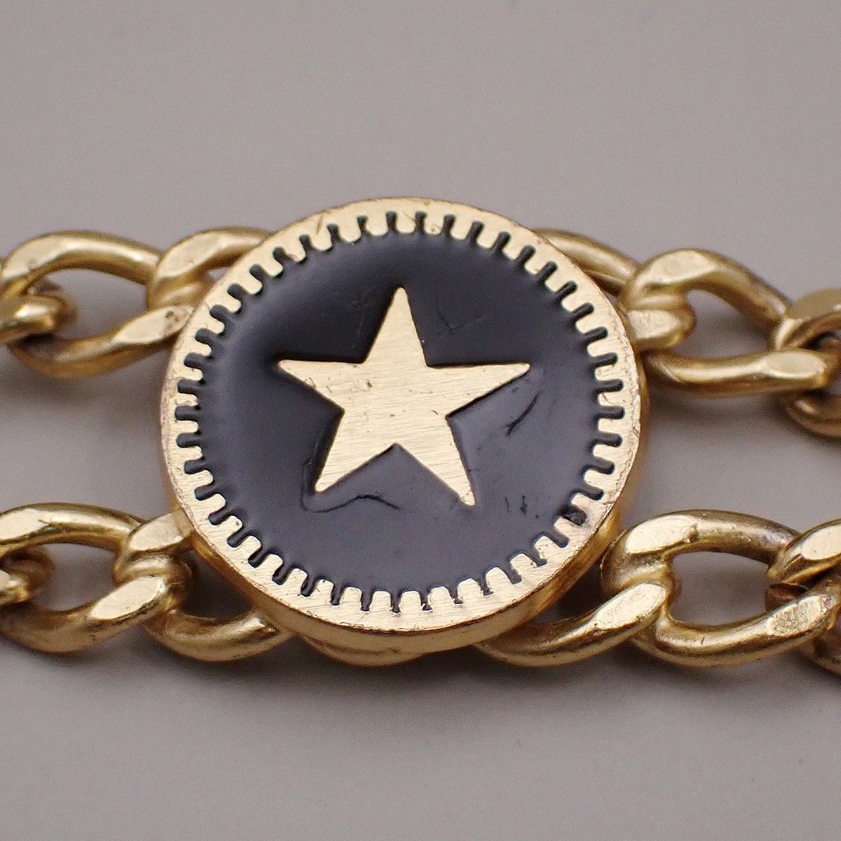 Chanel Chanel Cc bracelet Size ONE SIZE - 13 Thumbnail