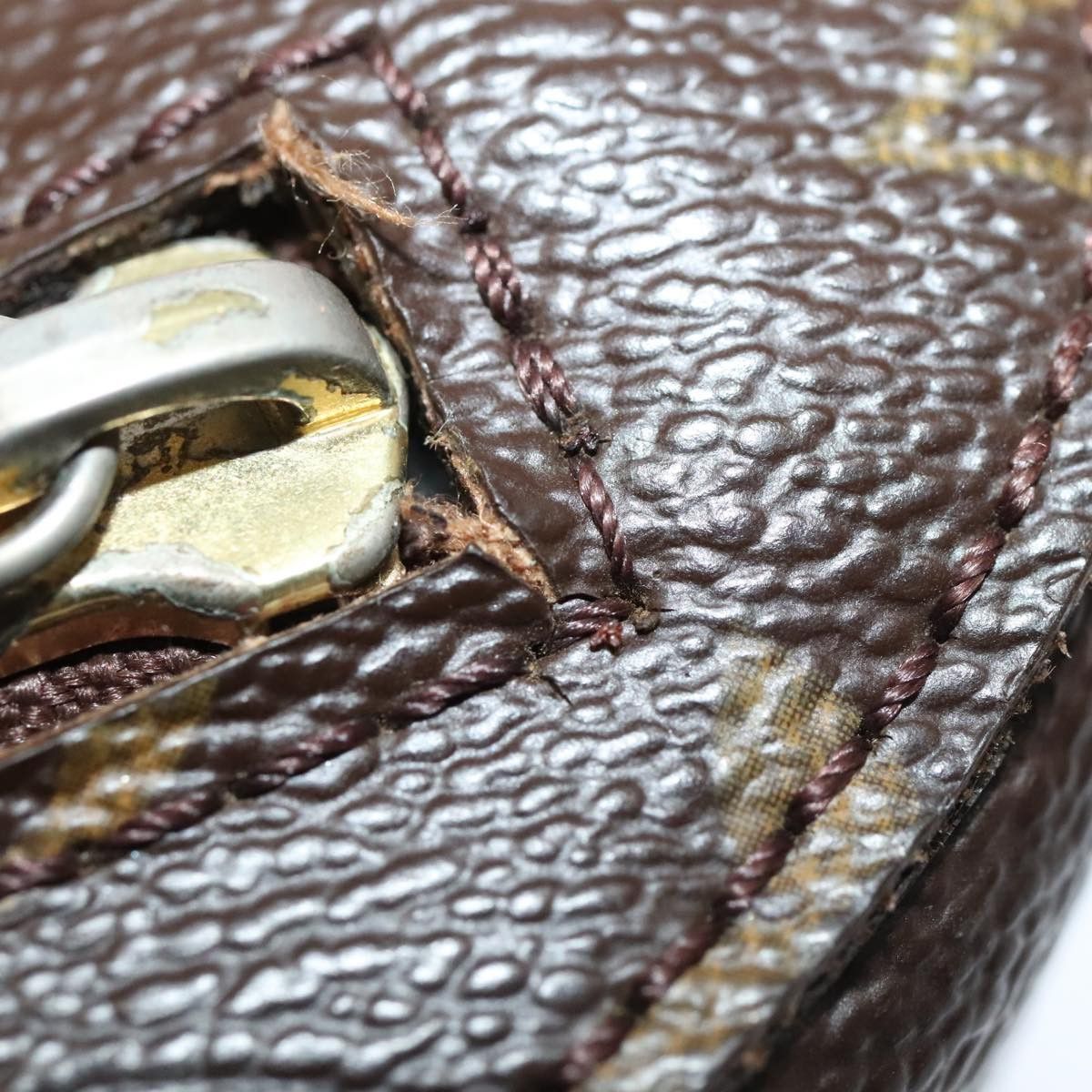Louis Vuitton Geronimos clutch