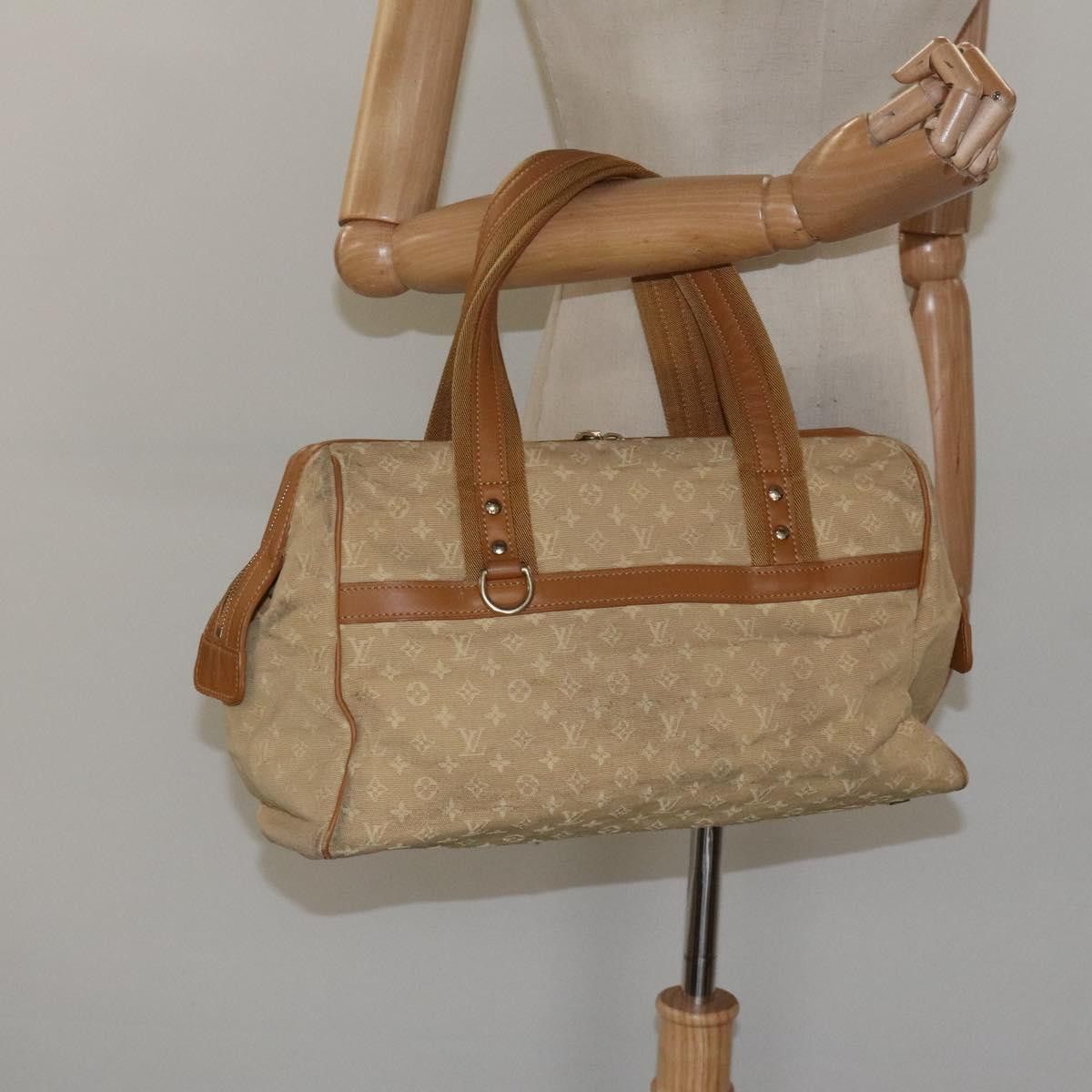 Louis Vuitton Louis Vuitton Josephine handbag Size ONE SIZE - 22 Thumbnail
