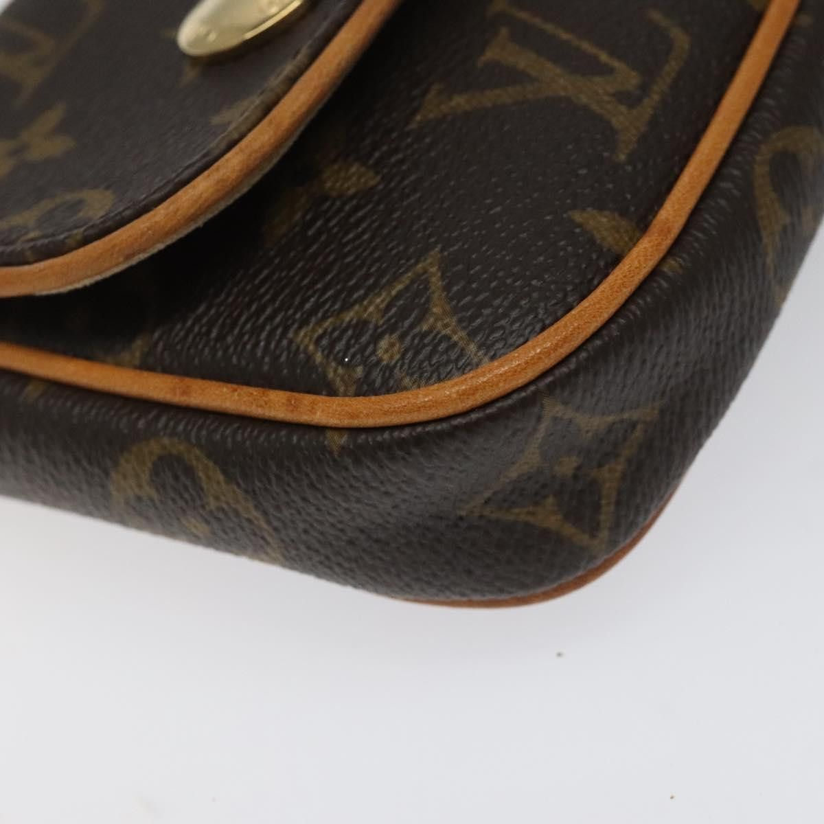 Louis Vuitton Louis Vuitton Cancun clutch Size ONE SIZE - 7 Thumbnail