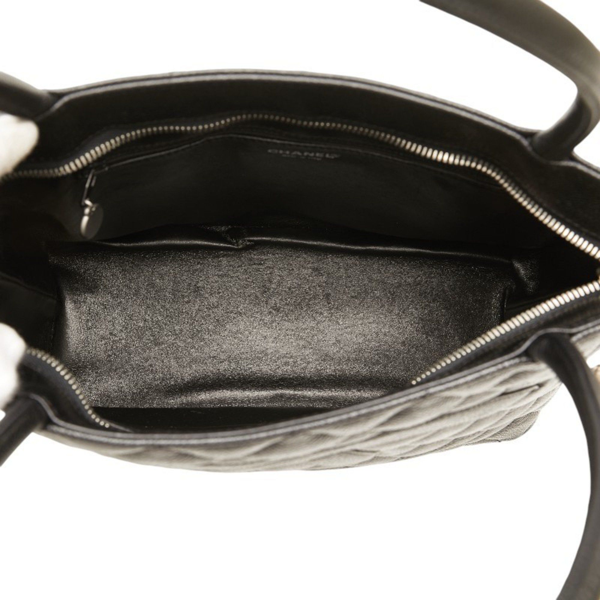 Chanel Chanel Medaillon tote Size ONE SIZE - 4 Thumbnail