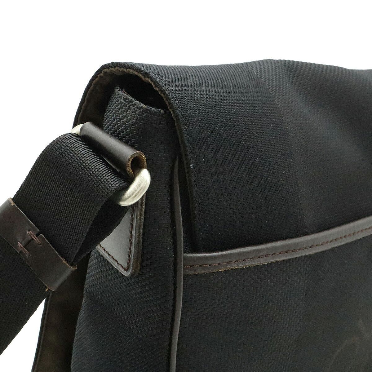 Louis Vuitton Louis Vuitton Louis Vuitton Petit Messager Damier Geant Shoulder Bag Canvas Crossbody Bag M93618 DUTY FREE for USA Size ONE SIZE - 4 Thumbnail