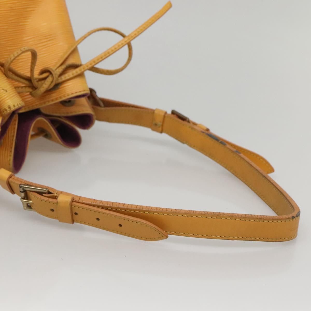 Louis Vuitton Louis Vuitton Petit Noé shoulder Size ONE SIZE - 5 Thumbnail
