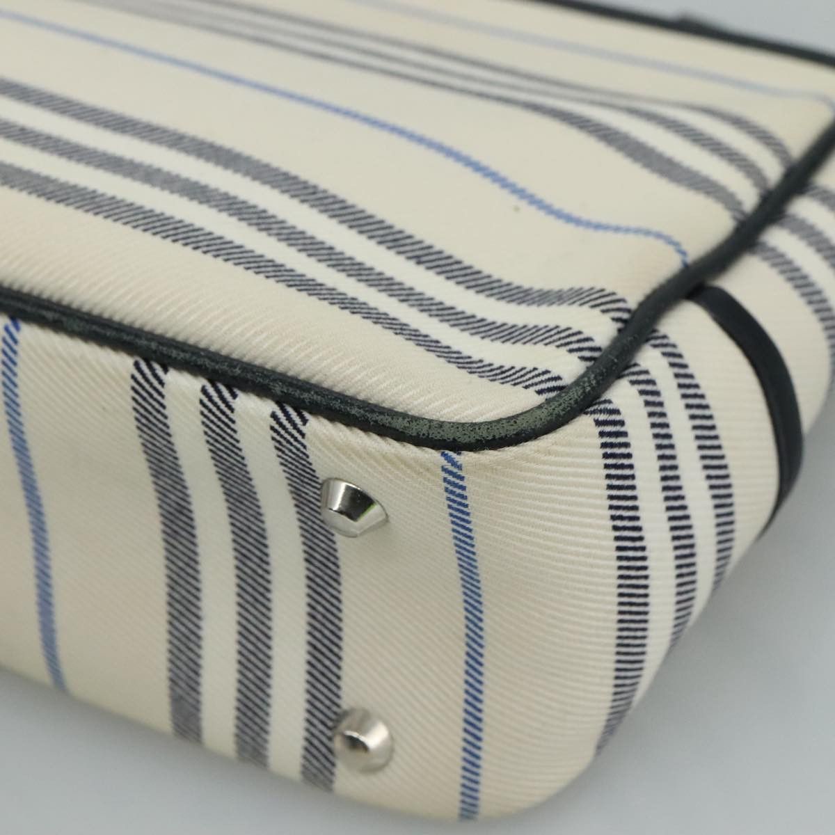 Burberry Burberry shoulder Size ONE SIZE - 8 Thumbnail