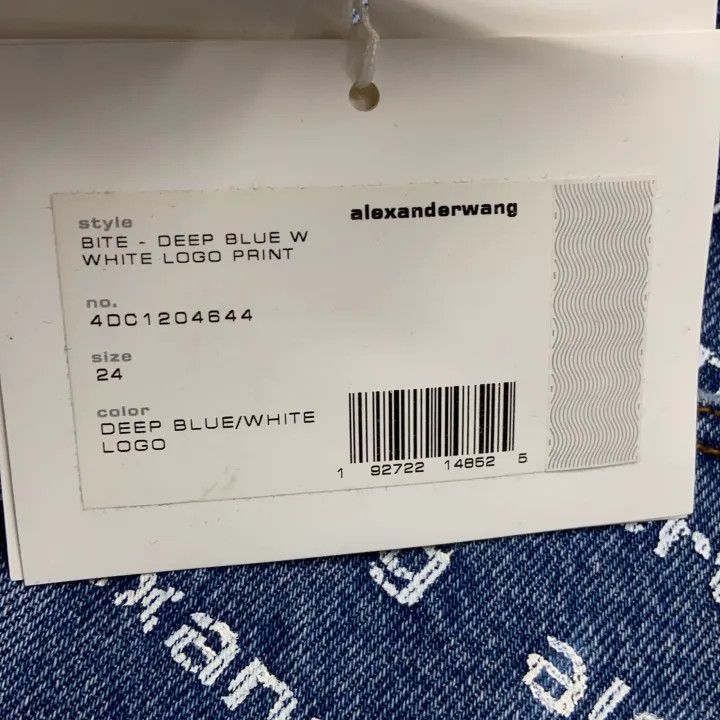Alexander Wang Alexander Wang SS20 Logo Denim Shorts for Women 0079 Size 24" / US 00 / IT 34 - 4 Thumbnail