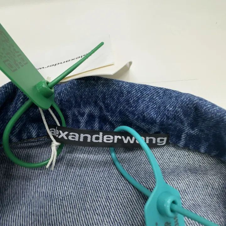 Alexander Wang Alexander Wang Denim Long Sleeve Jacket for Women 0079 Size XS / US 0-2 / IT 36-38 - 2 Thumbnail