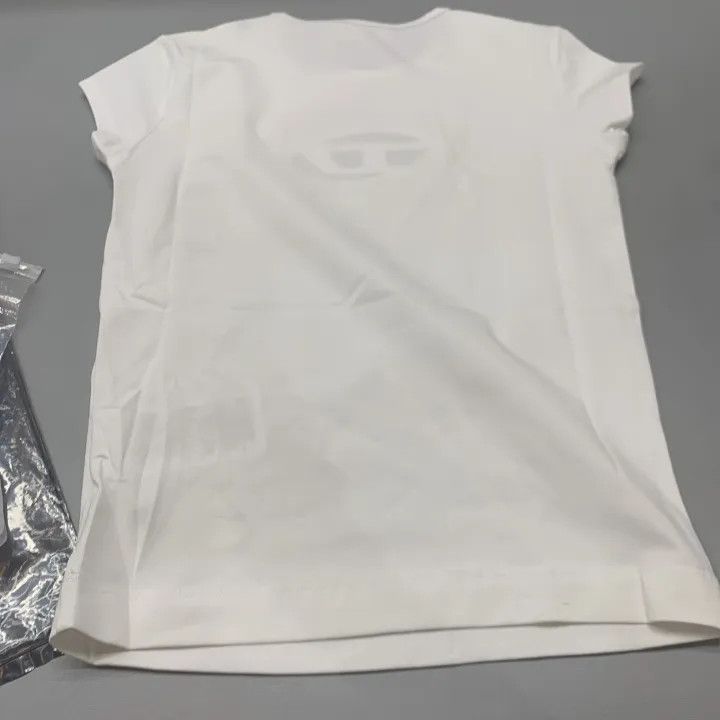 Diesel Diesel Oval-D Embroidered Short Sleeve T-Shirt 0079 Size S / US 4 / IT 40 - 2 Thumbnail