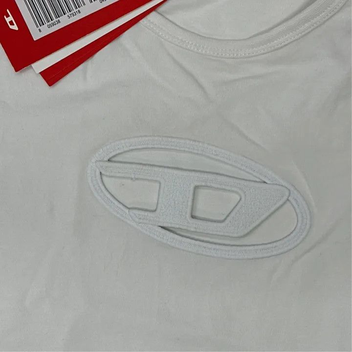 Diesel Diesel Oval-D Series Embroidered Logo T-Shirt 0079 Size XS / US 0-2 / IT 36-38 - 5 Thumbnail