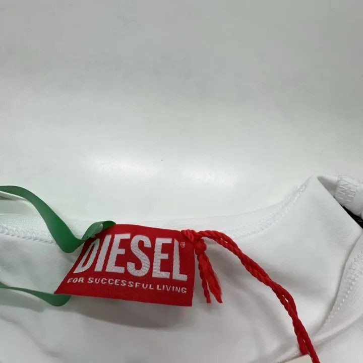 Diesel Diesel Oval-D Logo Embroidered Short Sleeve Tee 0079 Size S / US 4 / IT 40 - 5 Thumbnail