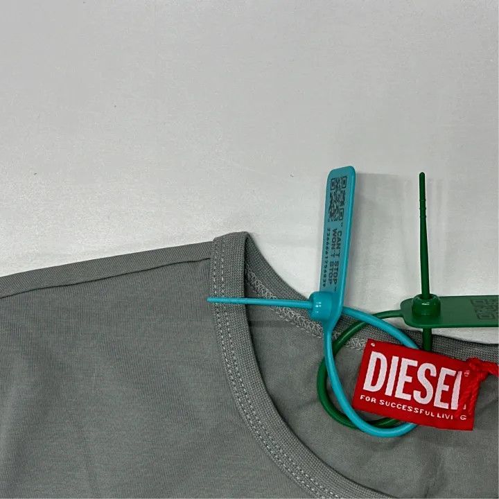 Diesel Diesel Oval-D Short Sleeve Logo T-Shirt 0079 Size S / US 4 / IT 40 - 2 Thumbnail