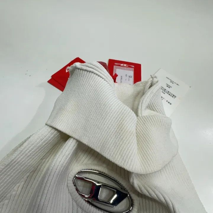Diesel Diesel Oval Logo Knit Sleeveless Top 0079 Size XS / US 0-2 / IT 36-38 - 8 Thumbnail