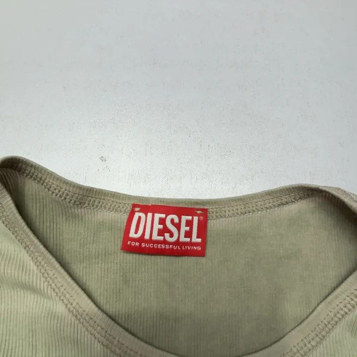 Diesel Diesel Oval-D Series Short Sleeve T-Shirt 0079 Size XS / US 0-2 / IT 36-38 - 3 Thumbnail