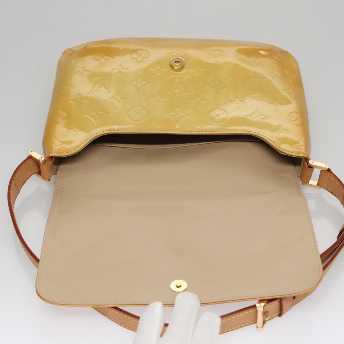 Louis Vuitton Louis Vuitton Thompson Street shoulder Size ONE SIZE - 18 Thumbnail