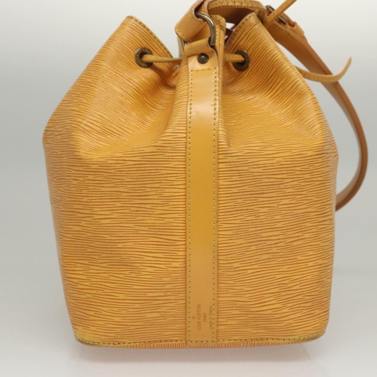 Louis Vuitton Louis Vuitton Petit Noé shoulder Size ONE SIZE - 4 Thumbnail