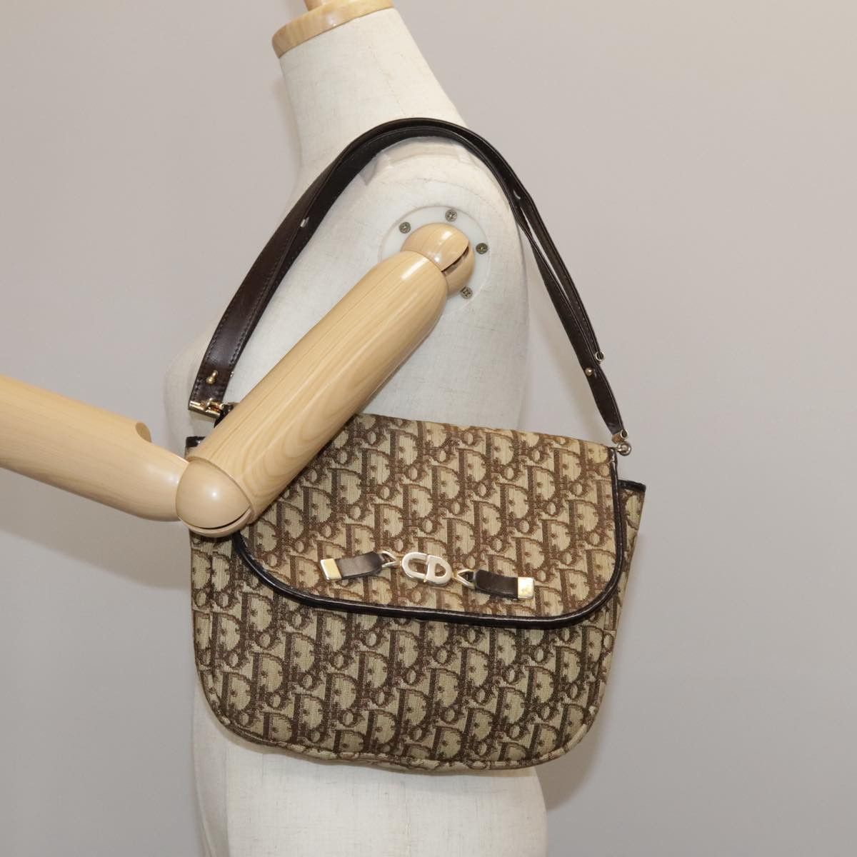 Dior Dior Trotter shoulder Size ONE SIZE - 16 Thumbnail