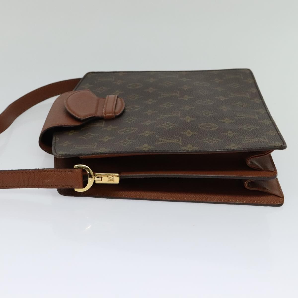Louis Vuitton Louis Vuitton Courcelle shoulder Size ONE SIZE - 4 Thumbnail